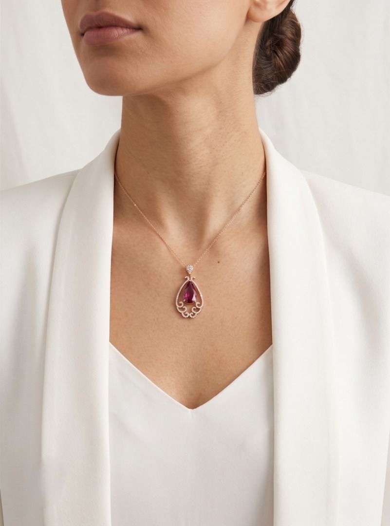 Exquisite 2.23ct Rubellite Tourmaline and 0.26ct Natural Diamond Pendant 18K Rose Gold