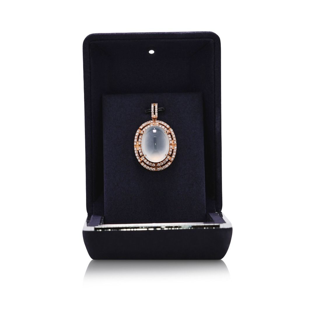 Exquisite 30ct Ice Jade & 1.3ct Natural Diamond Pendant in 18K Yellow Gold (New) - NGI Certified
