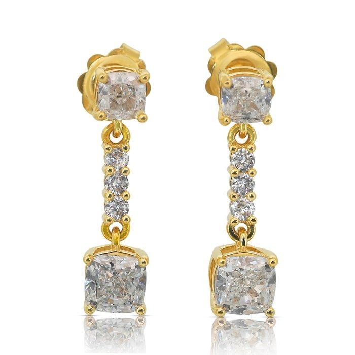Exquisite 3.25ct Diamonds Drop Earrings in 18k Yellow Gold - IGI Certified
