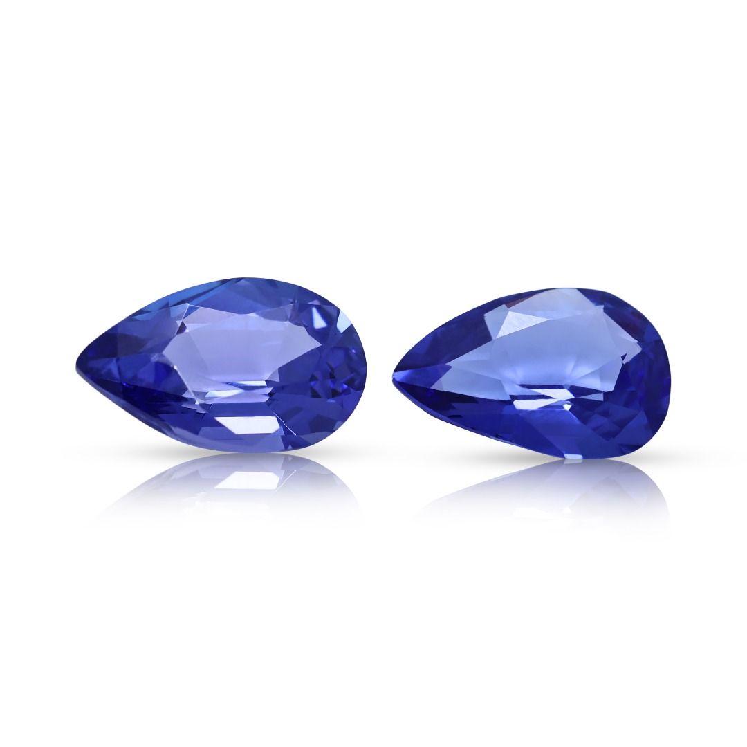 Exquisite 4.56ct Pair of Natural Pear-Shaped Violet Tanzanites - GIT Certified