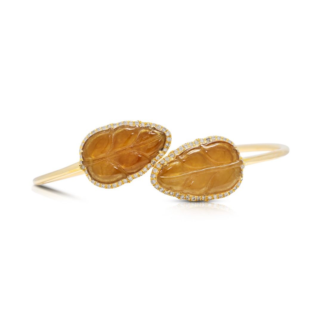 Exquisite Honey Yellow Jade with 0.42ct Diamonds Bangle in 18K Yellow Gold