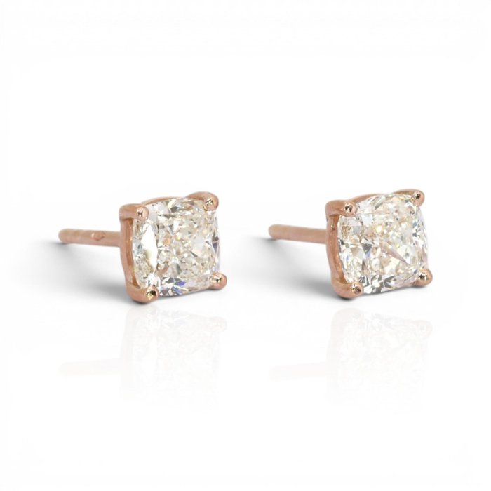 2.10 Carats IGI Certified Natural Diamond 18K Rose Gold Stud Earrings