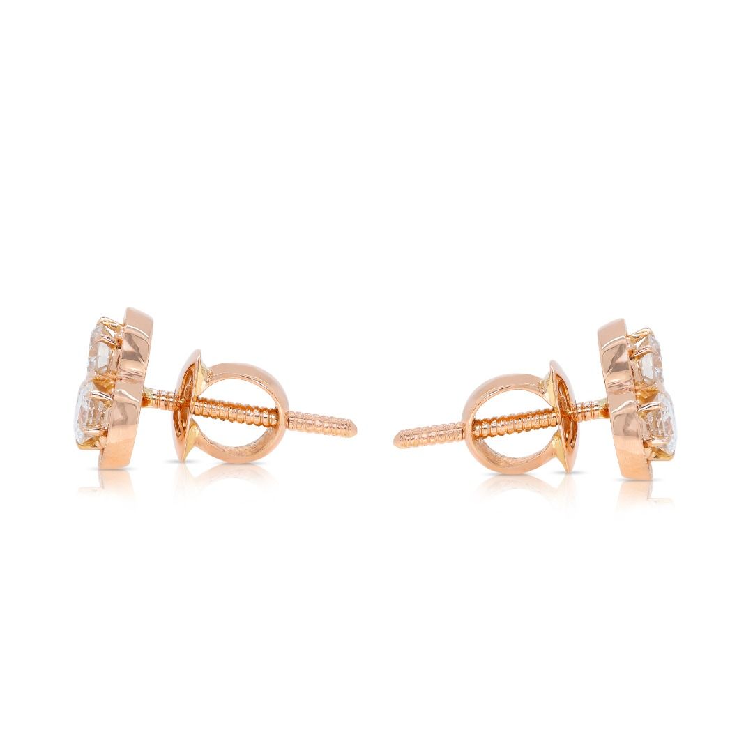 Fabulous 0.90 carat Naturaal Diamond Stud Earrings in 18K Yellow Gold