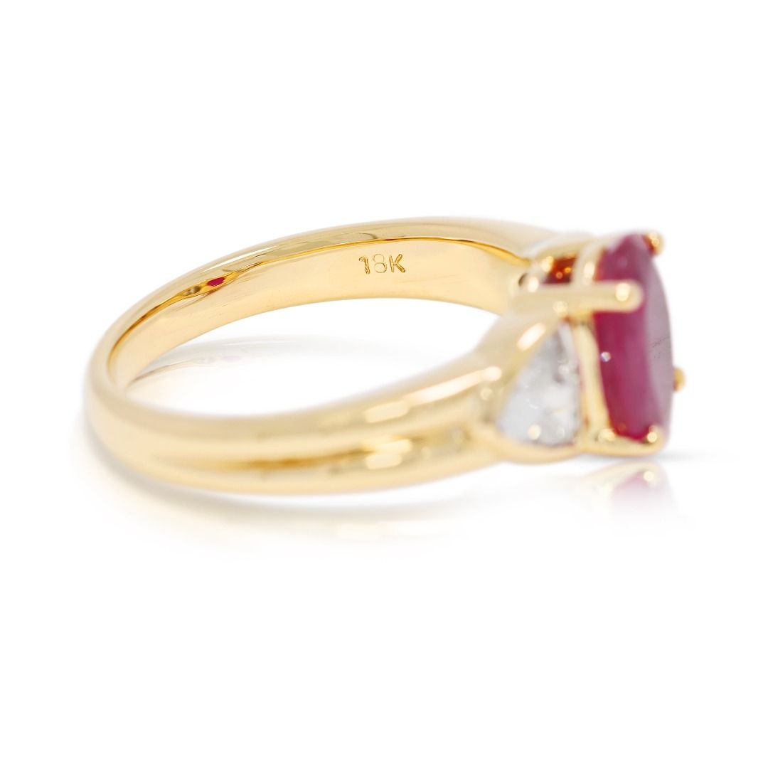 Fiery 2.18ct Ruby & Trillion Diamond Ring in 18K Yellow Gold