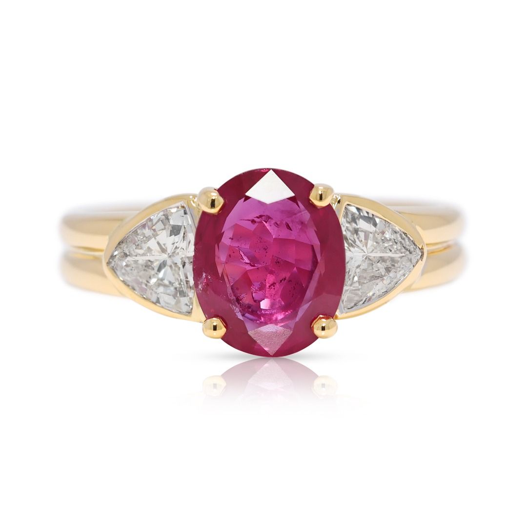 Fiery 2.18ct Ruby & Trillion Diamond Ring in 18K Yellow Gold