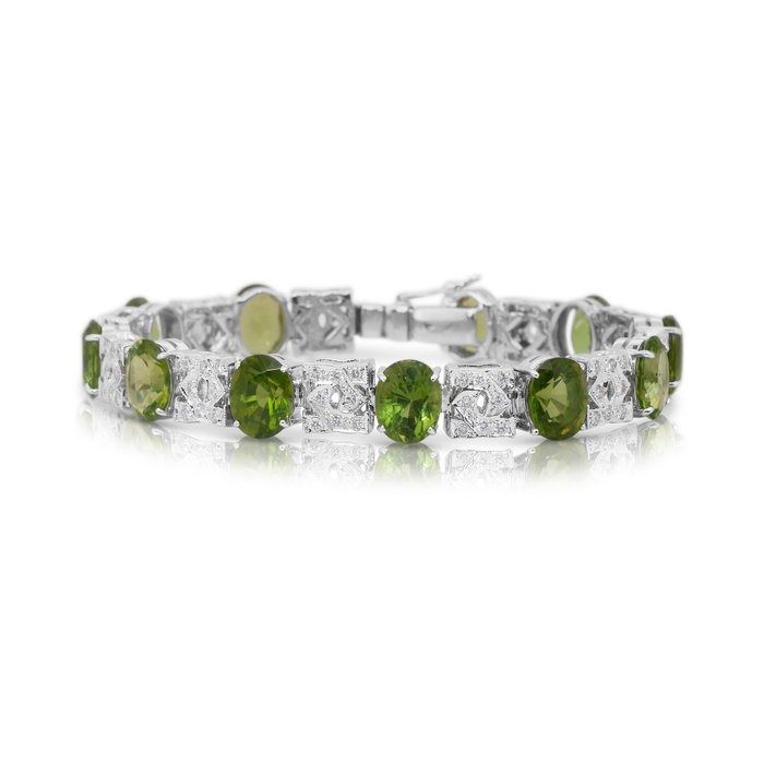 Glamorous 27.42ct Peridots and Diamonds Bracelet in 14k White Gold - IGI Certified