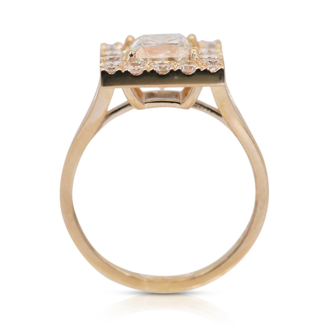 Glamorous 2 carat 28 points Natural Diamond Halo Ring in 18K Yellow Gold with IGI