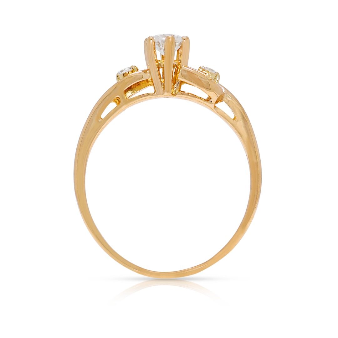 Graceful 0.18ct Natural Diamond Ring in 20K Yellow Gold