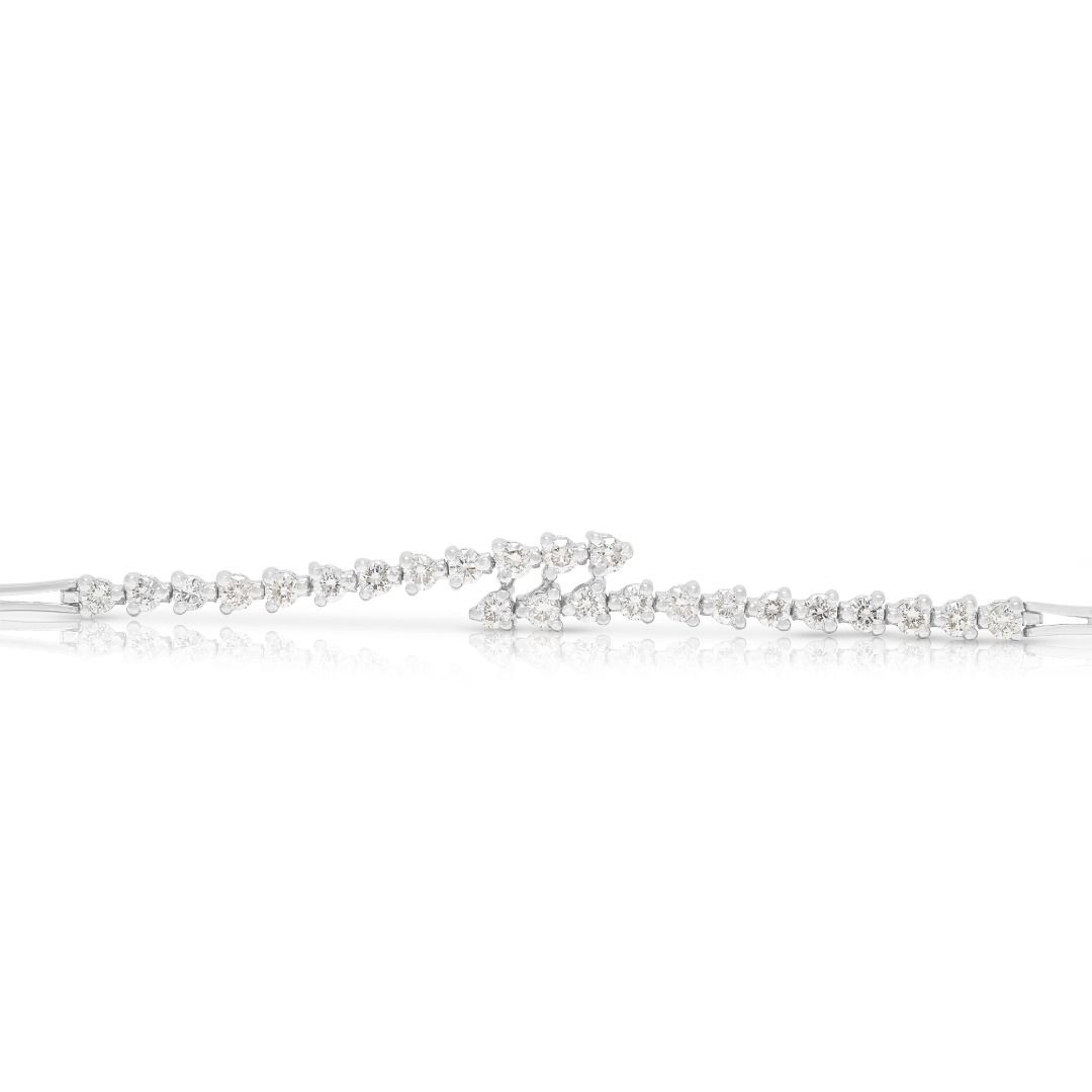 Anmutiges Armband mit 0,72 Karat natürlichen Diamanten im Brillantschliff in 18K Weißgold