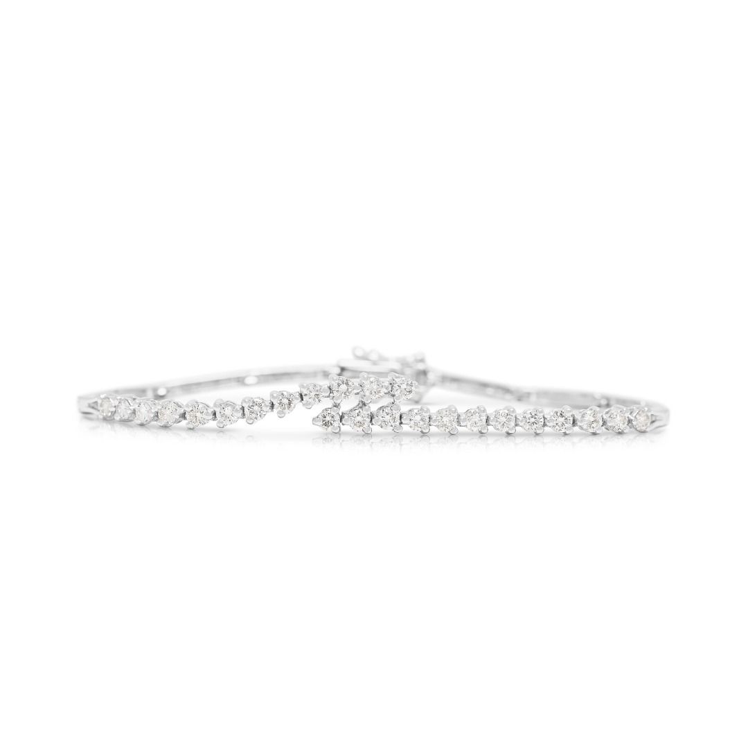 Anmutiges Armband mit 0,72 Karat natürlichen Diamanten im Brillantschliff in 18K Weißgold