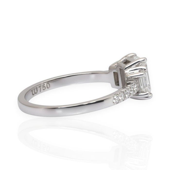 IGI & GIA Certified 1.50ct Diamonds 3-Stone Ring in 18k White Gold