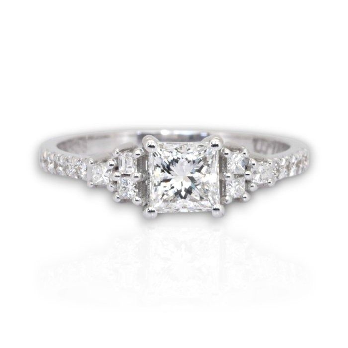 IGI Certified 0.97ct Diamonds Pave Ring in 18k White Gold