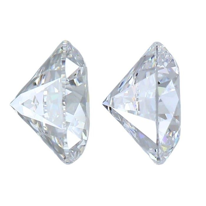 IGI Certified 1.02ct Pair of Round-Shaped Diamonds
