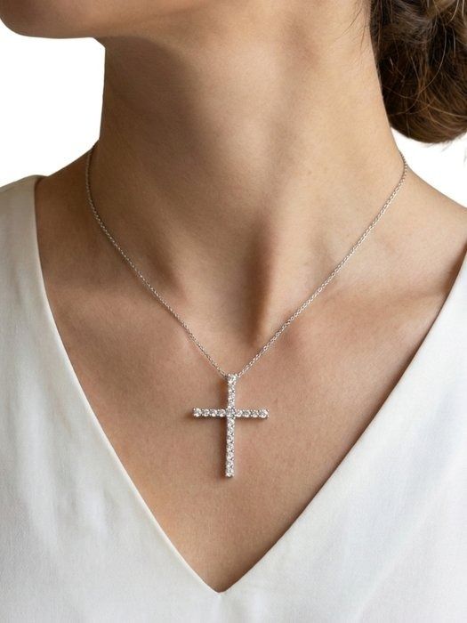 IGI Certified 1.51ct Diamonds Necklace with Cross Pendant in 14k White Gold