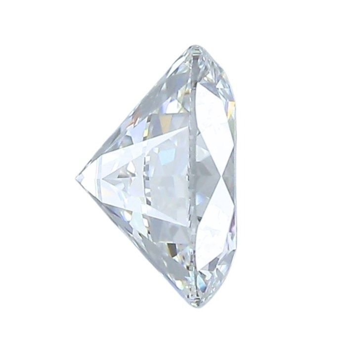 IGI Certified 1.74ct Round-Shaped Diamond