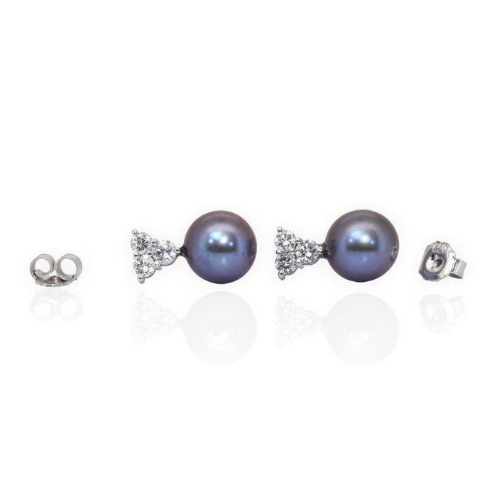 IGI Certified 17.50ct Fresh Water Cultured Pearls and Diamonds Earrings in 18k White Gold