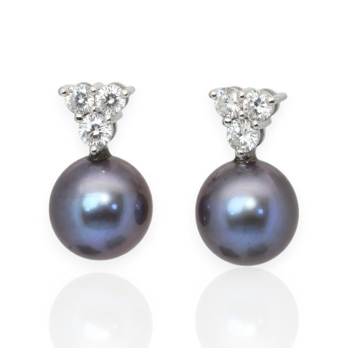 IGI Certified 17.50ct Fresh Water Cultured Pearls and Diamonds Earrings in 18k White Gold