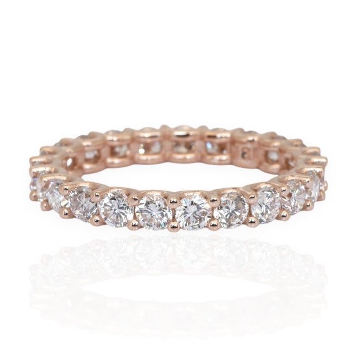 IGI Certified 1.81ct Diamonds Eternity Band Ring in 18k Rose Gold