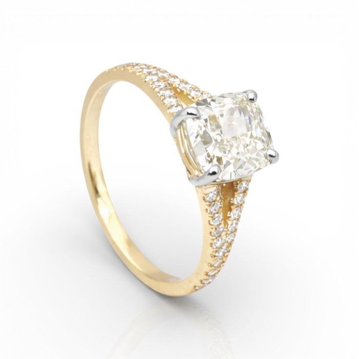IGI Certified 2.26ct Diamonds Pave Ring in 18k Yellow & White Gold