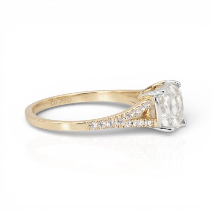 IGI Certified 2.26ct Diamonds Pave Ring in 18k Yellow & White Gold