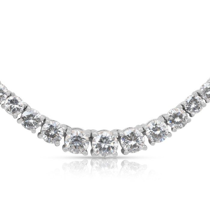 IGI Certified 4.02ct Diamonds Necklace in 18k White Gold