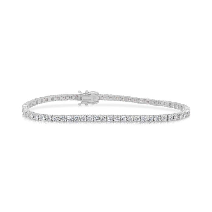 IGI Certified 4.03ct Diamonds Bracelet in 18k White Gold