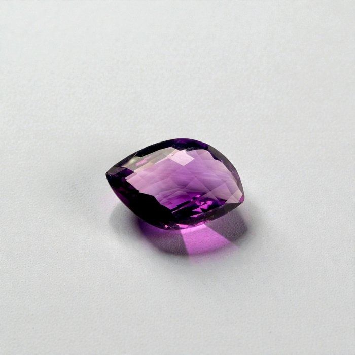 IGI Certified 41.52ct Purple Amethyst Gemstone