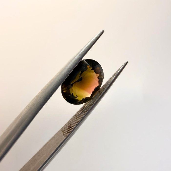 IGI Certified 5.17ct Pair of Oval-Shaped Tourmalines