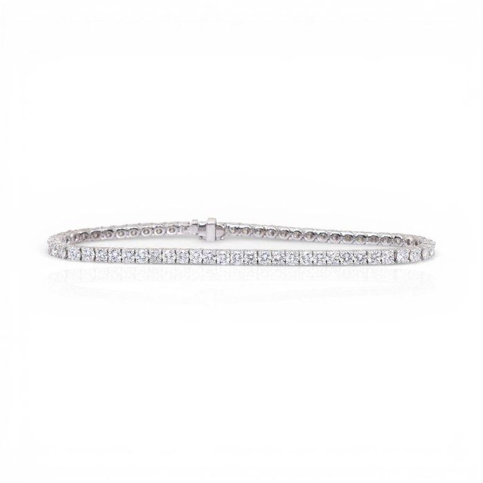 IGI-zertifiziertes 5,88 Karat Diamanten-Tennisarmband in 18 Karat Weißgold