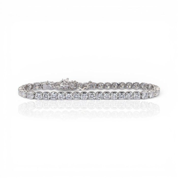 IGI Certified 8.88ct Diamonds Bracelet in 14k White Gold