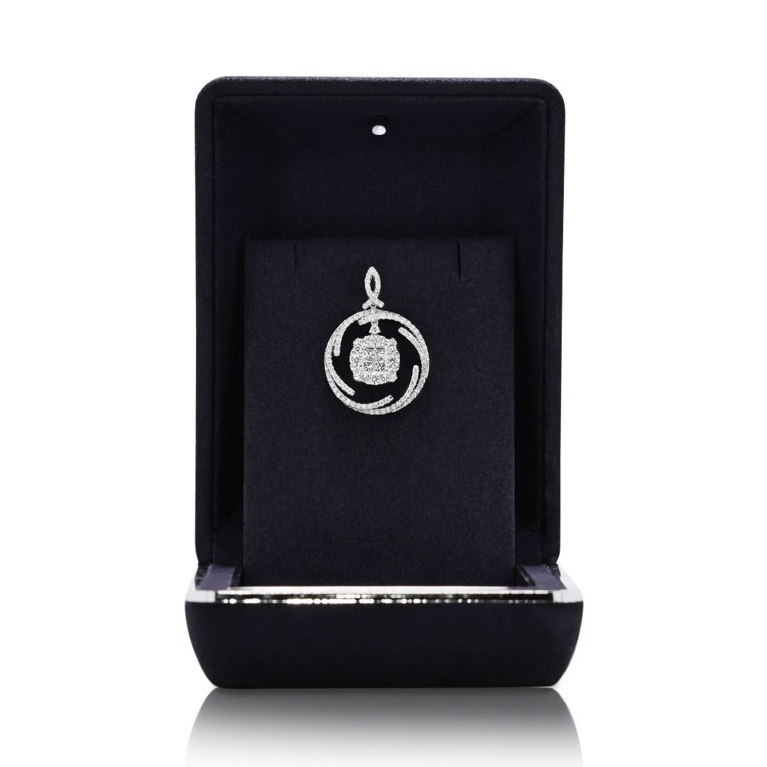 Intricate 1.02ct Diamond Pendant with Princess & Round Cuts in 18K White Gold
