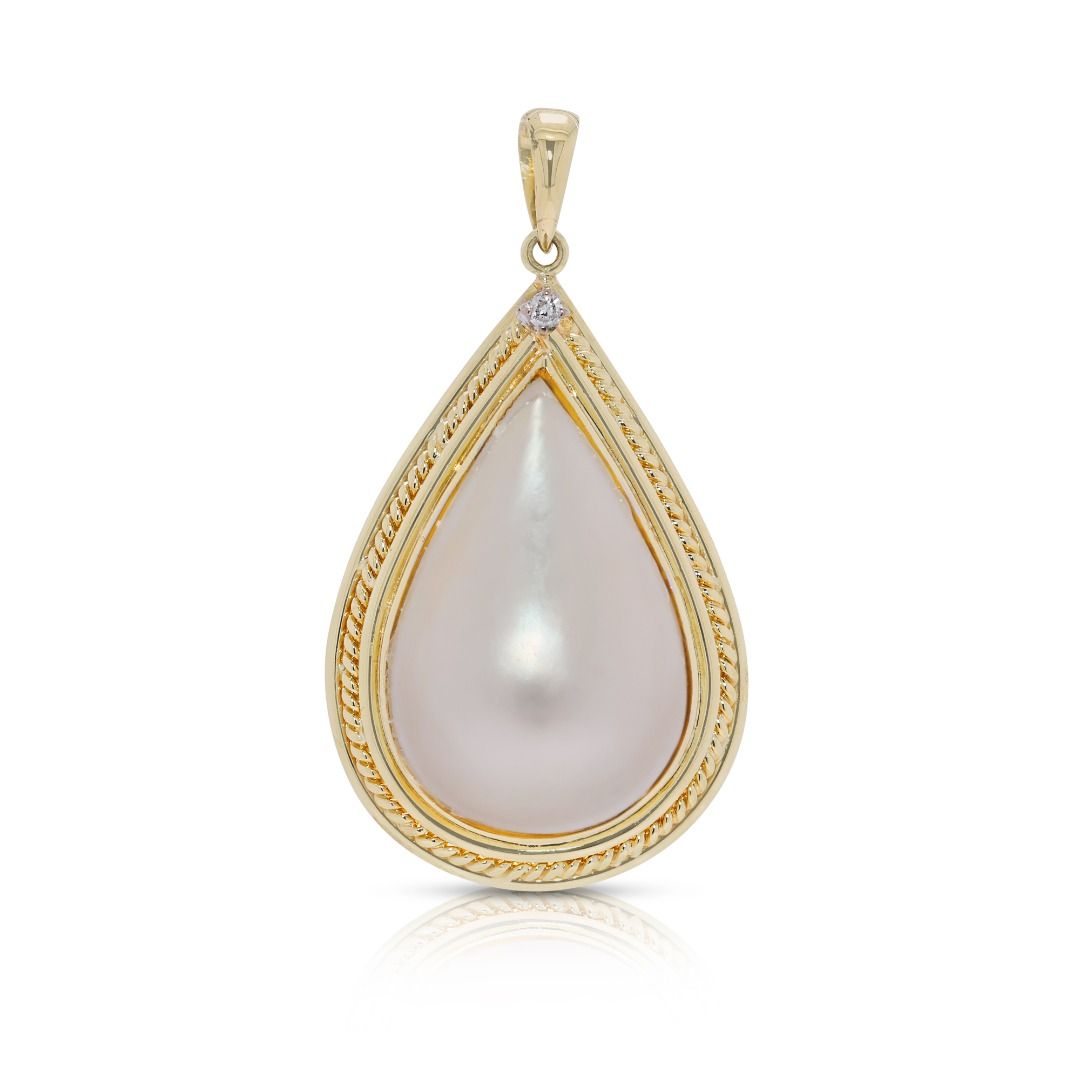 Luminous 0.01ct Natural Diamond & Mabe Pearl 14K Yellow Gold Pendant