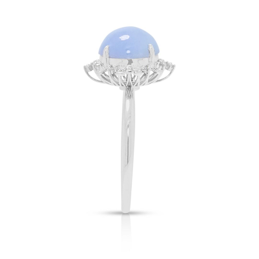 Luminous 8.9mm Purple Jade Halo Ring with 0.11ct Diamonds in 18K White Gold