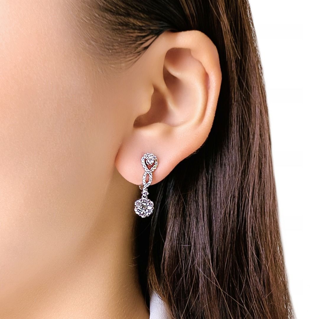 Lustrous 0.58ct Diamond Drop Earrings in 18K White Gold