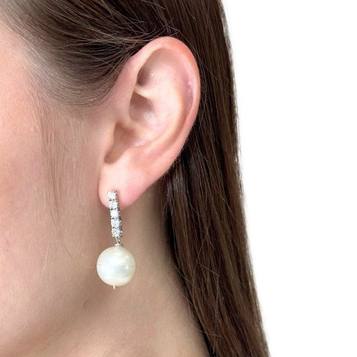 Lustrous 11.18ct South Sea Cultured Pearls and Diamonds Drop Earrings in 18k White Gold - IGI Certified