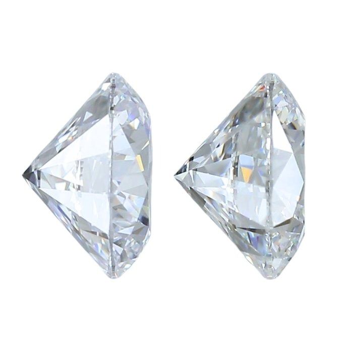 Luxurious 1.22ct Natural Pair of Round-Shaped Diamonds - IGI Certified