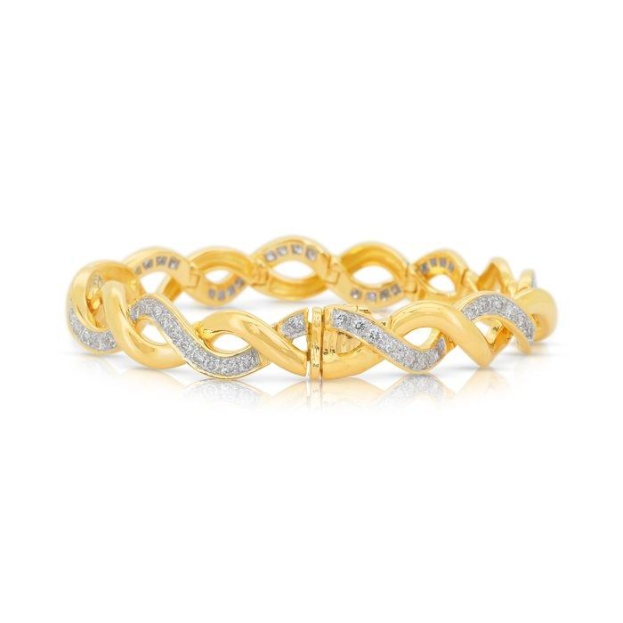 Luxurious 2.16ct Diamonds Bracelet in 20k Yellow Gold - IGI Certified