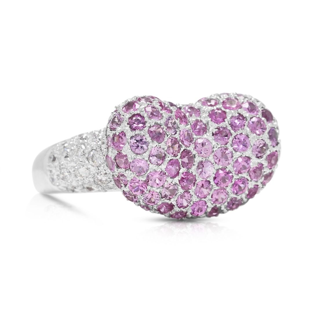 Luxuriöser 4,87ct Pinker Saphir mit 0,850ct Diamanten Pave Herz Statement Ring in 18K Weißgold