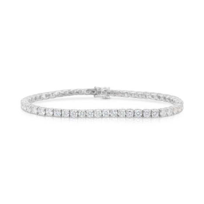 Luxurious 7.35ct Diamonds Tennis Bracelet in 18k White Gold - IGI Certified