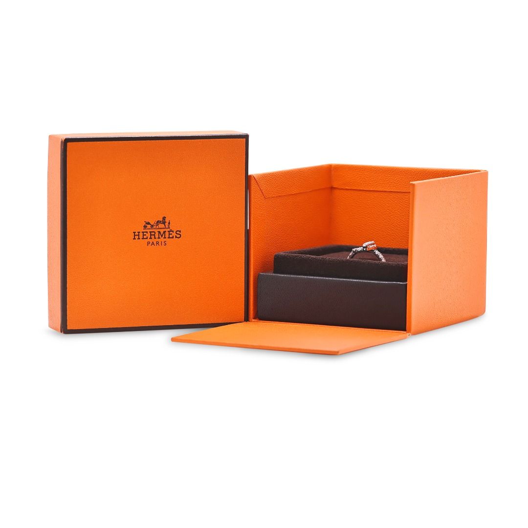 Luxurious Hermes Finesse Ring with 1.05ct Diamonds in 18k White Gold