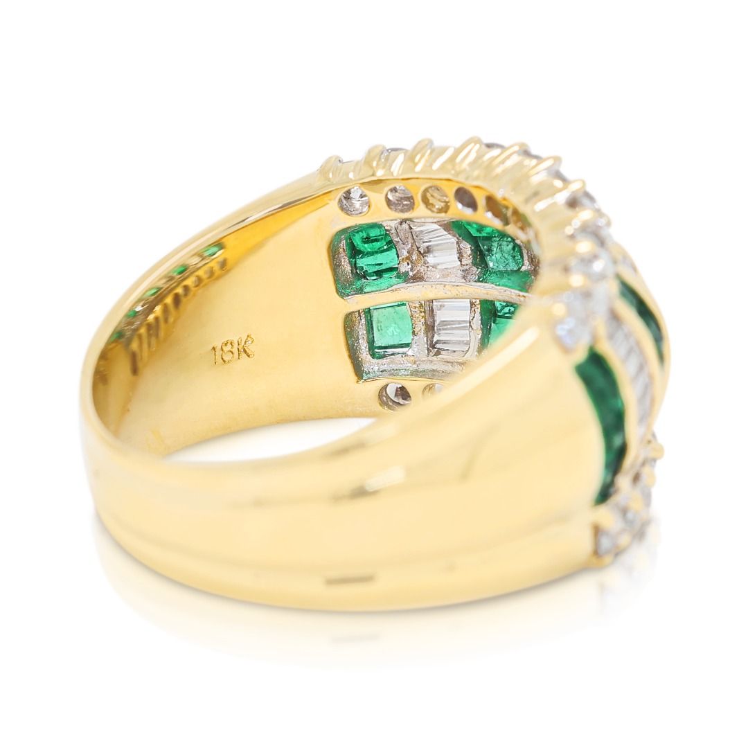 Magnificent 1.26ct Natural Emerald and Diamond Band in 18K Yellow Gold