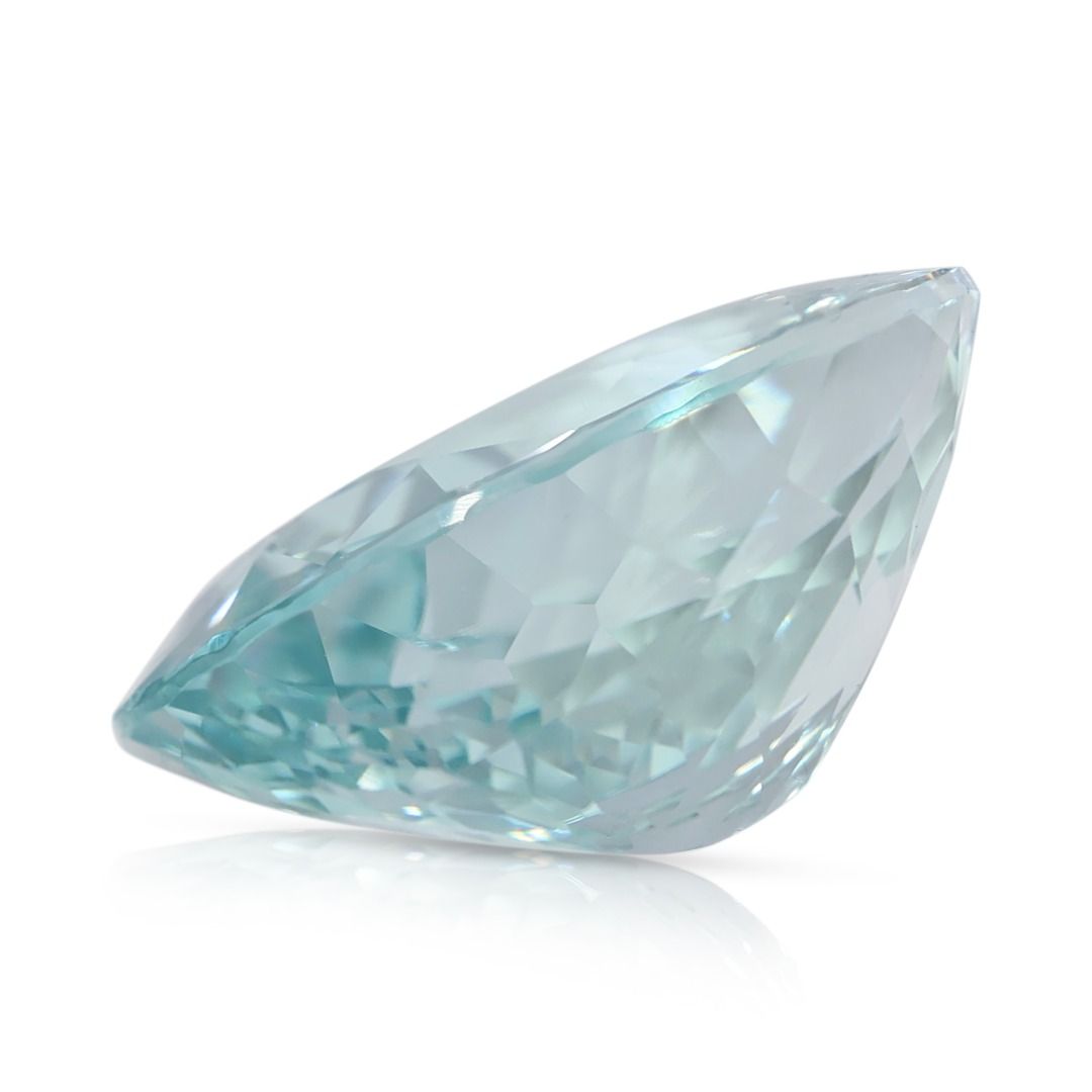 Magnificent 21.26ct Light Blue Oval Aquamarine Loose Gemstone