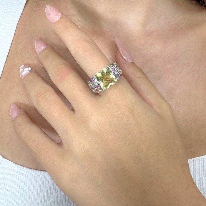 Magnificent 6.60ct Citrine, Sapphires, and Diamonds Cocktail Ring in 18k White Gold - IGI Certified