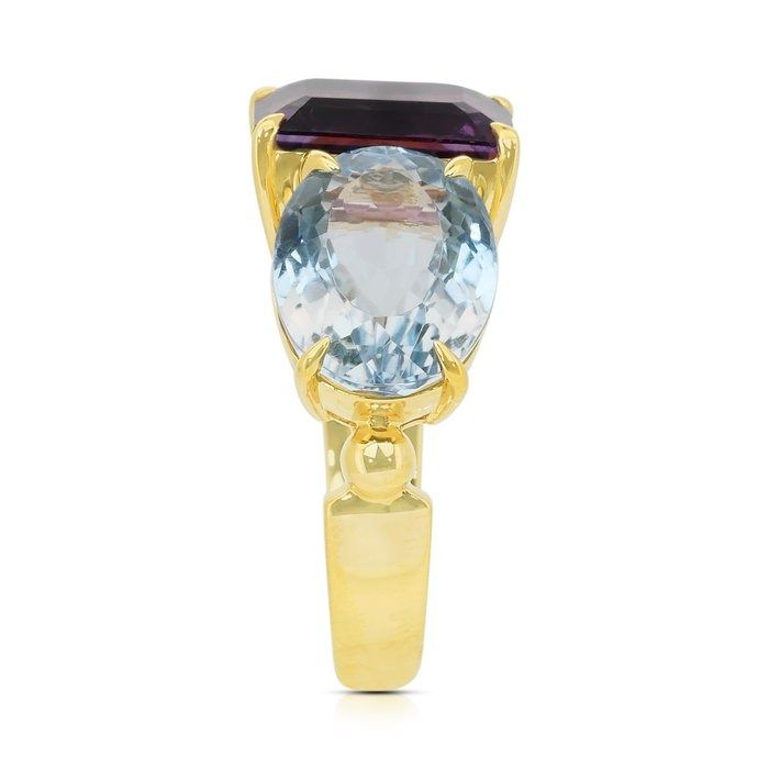 Mesmerizing 17.50ct Amethyst, Topaz, and Citrine 3-Stone Ring in 18k Yellow Gold - IGI Certified