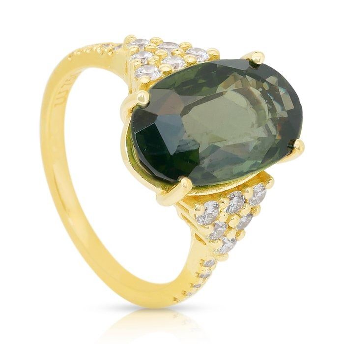 Mesmerizing 7.36ct Zircon and Diamonds Cocktail Ring in 18k Yellow Gold - GIA Certified