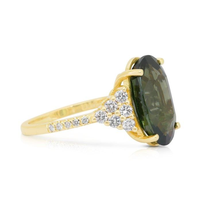 Mesmerizing 7.36ct Zircon and Diamonds Cocktail Ring in 18k Yellow Gold - GIA Certified