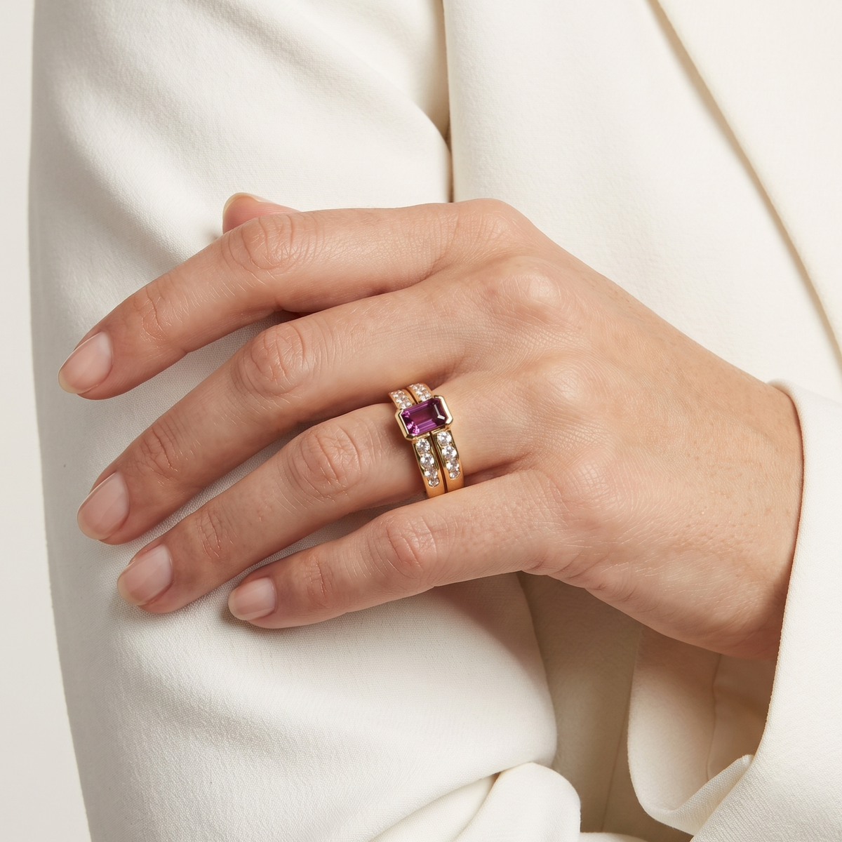 Exquisite 0.88ct Red Tourmaline and 0.36ct Natural Diamond Parallel Split Shank Ring in 18K Yellow Gold