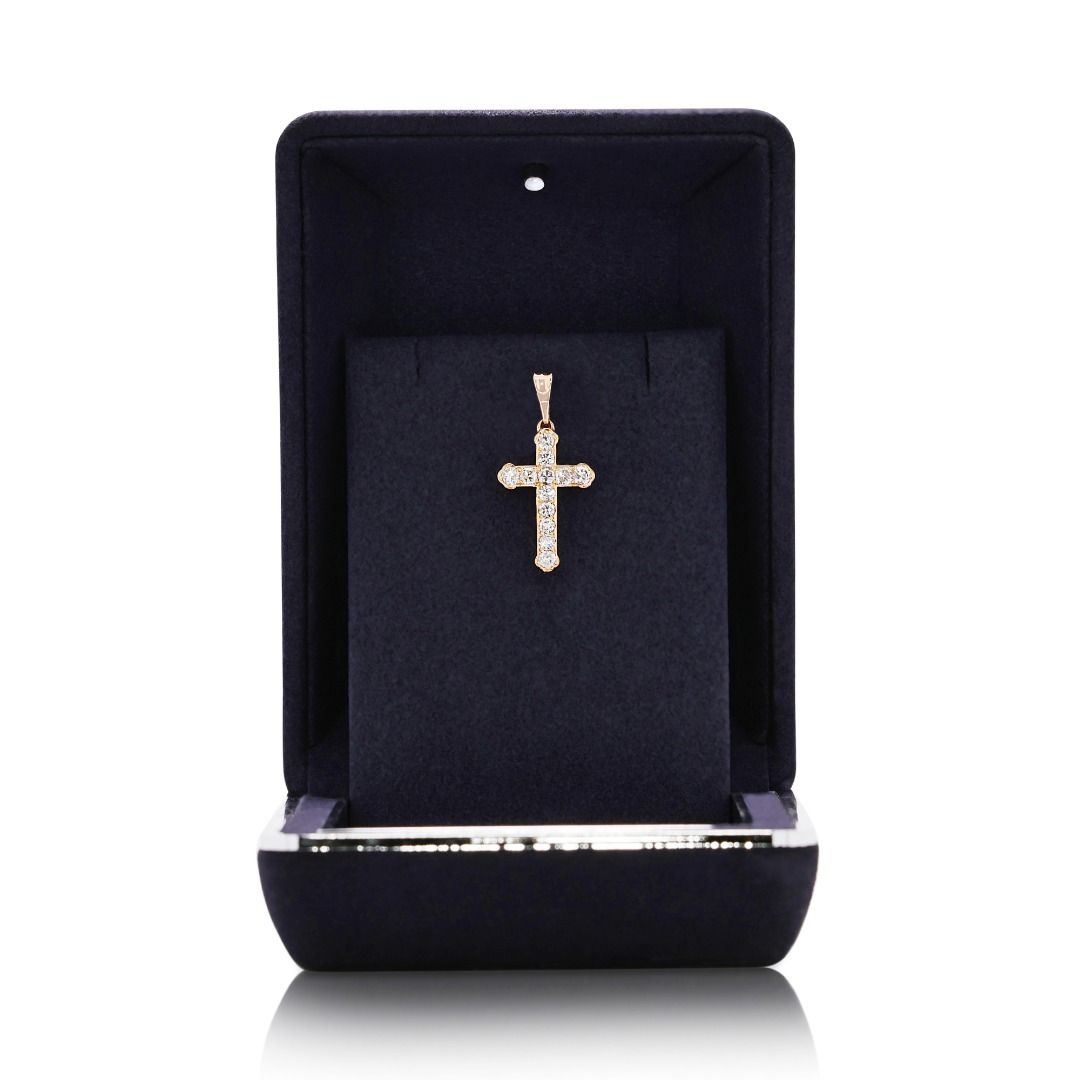 New-Unworn 0.46ct Diamond Cross Pendant in 18K Yellow Gold