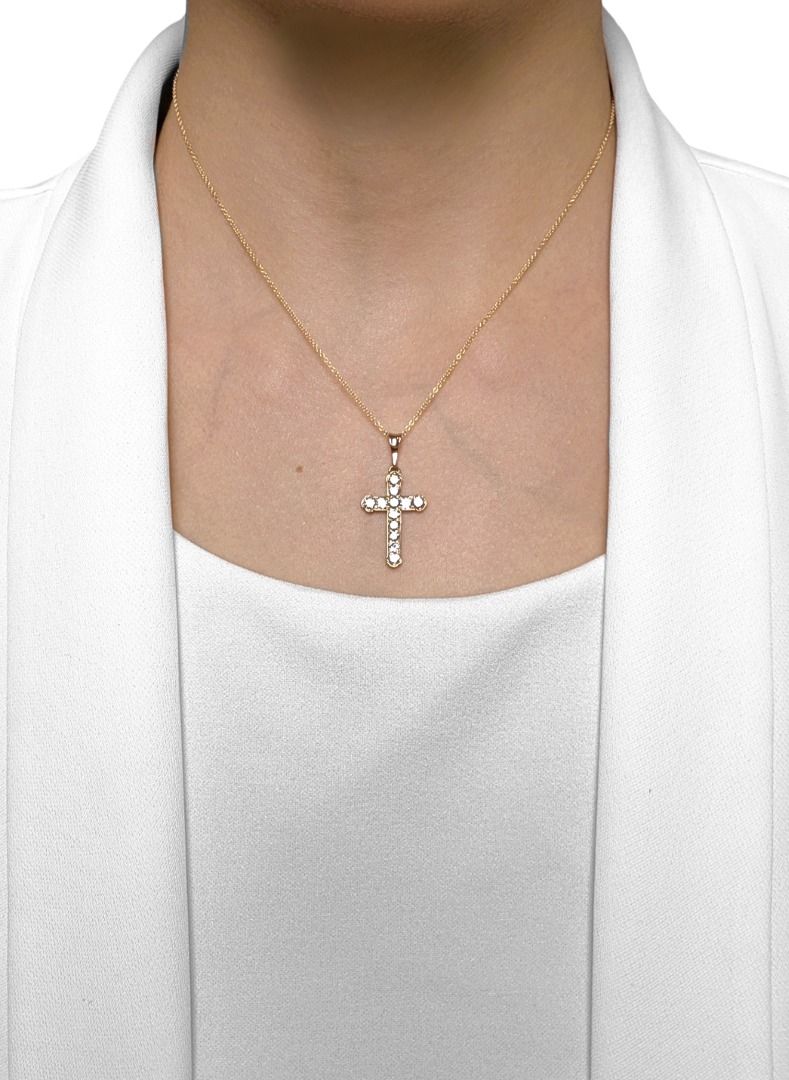 New-Unworn 0.46ct Diamond Cross Pendant in 18K Yellow Gold