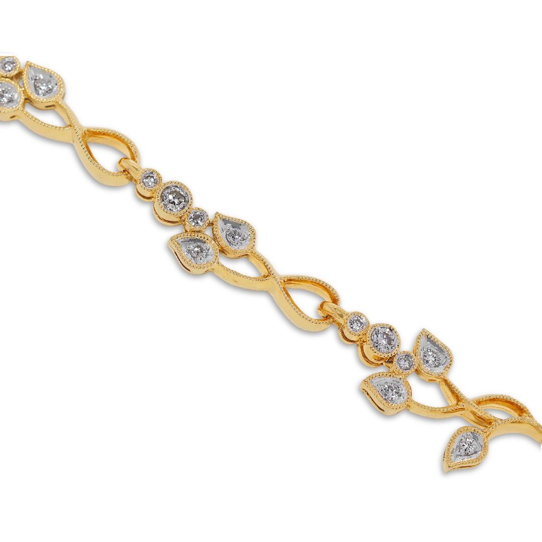 Opulent 2.91ct Natural Diamond Floral Necklace in 18K Yellow Gold